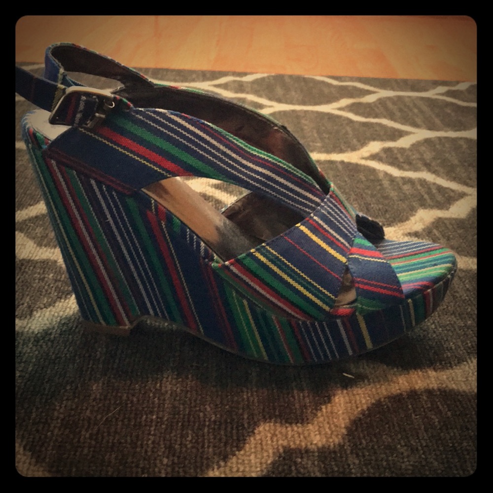 Blue Striped Wedges!